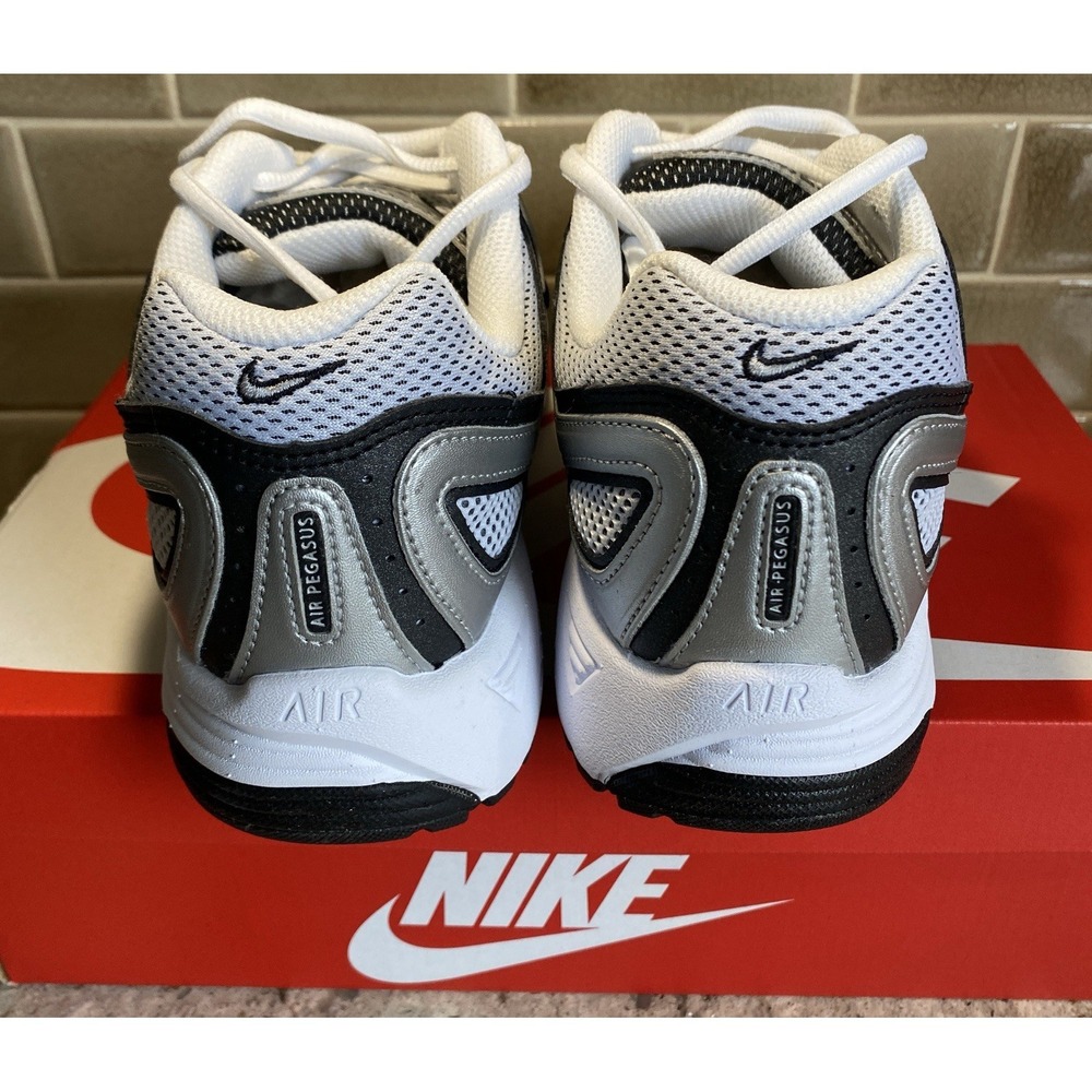 Nike Air Pegasus 2005 Metallic Silver Black White HQ3031 002 Men 12 Women 13.5 - Picture 3 of 7